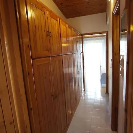 Private And Calm Maisonette 2' Walk To The *