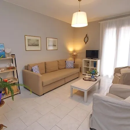 Private And Calm Maisonette 2' Walk To The Κιβέρι